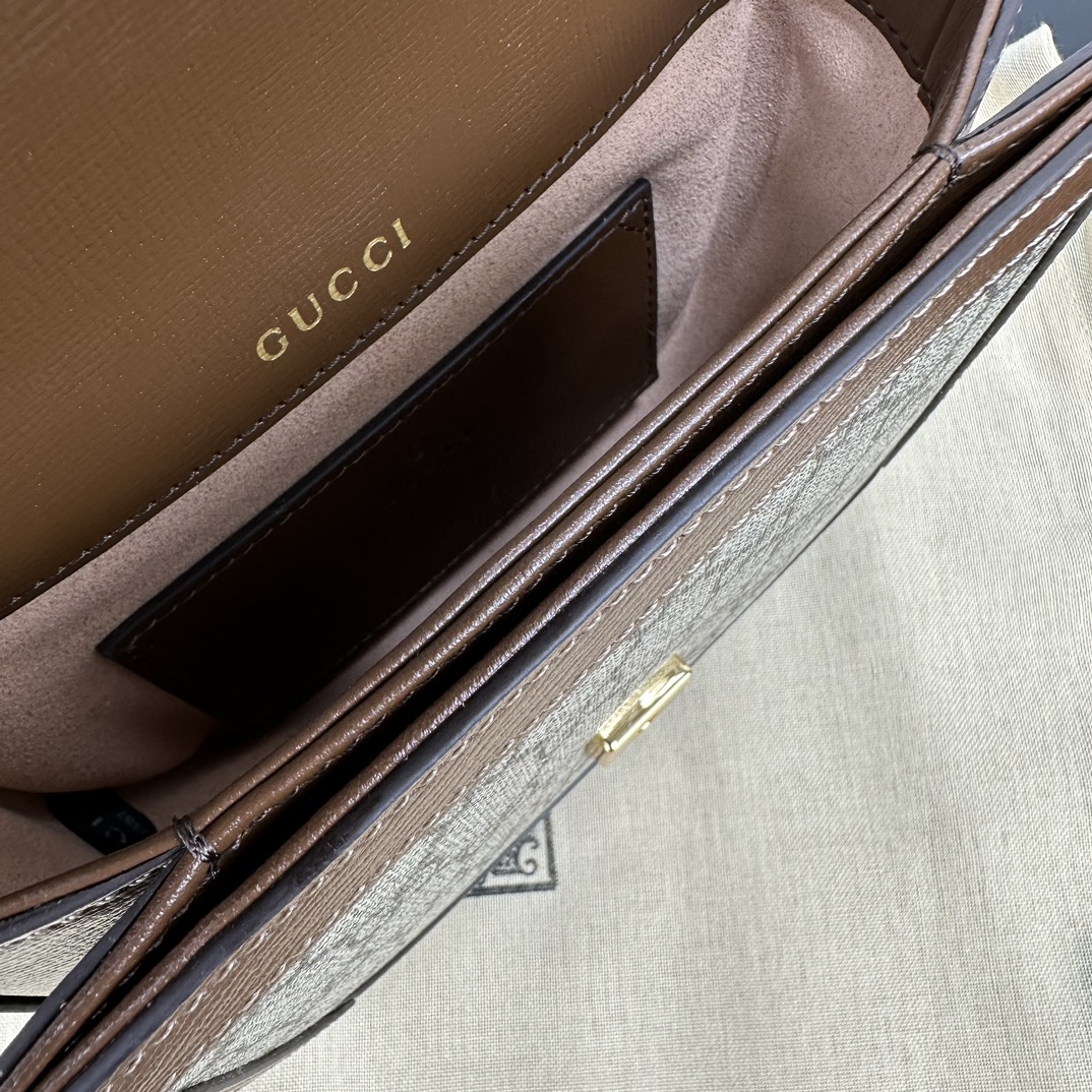 Gucci Satchel Bags